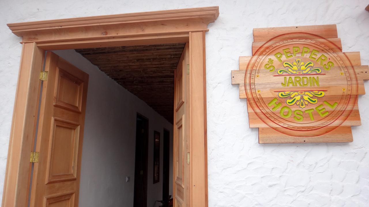 Sergeant Pepper'S Hostel Jardin Dış mekan fotoğraf