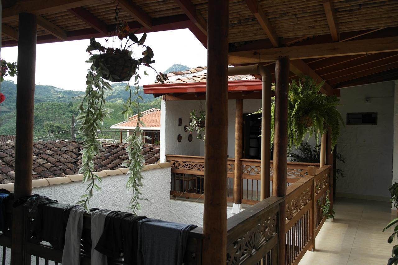 Sergeant Pepper'S Hostel Jardin Dış mekan fotoğraf
